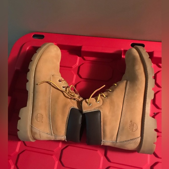 Construction Timberland Boot - Picture 3 of 3